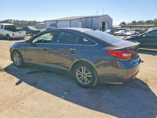 5NPE24AF6HH457615 2017 HYUNDAI SONATA - Image 2