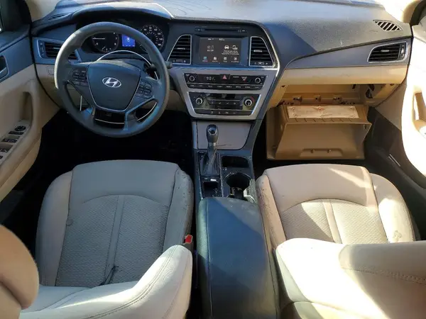 5NPE24AF6HH457615 2017 HYUNDAI SONATA - Image 8