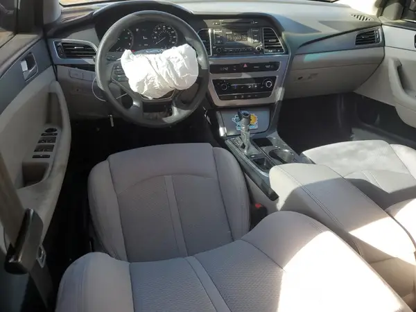 5NPE24AF6HH458909 2017 HYUNDAI SONATA - Image 8