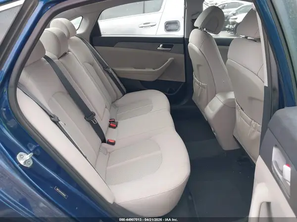 5NPE24AF6HH460952 2017 HYUNDAI SONATA - Image 8