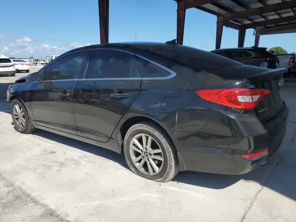 5NPE24AF6HH461423 2017 HYUNDAI SONATA - Image 2