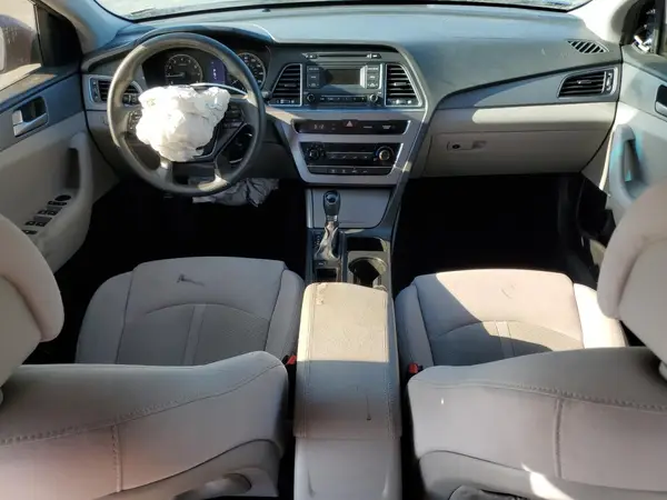 5NPE24AF6HH463172 2017 HYUNDAI SONATA - Image 8