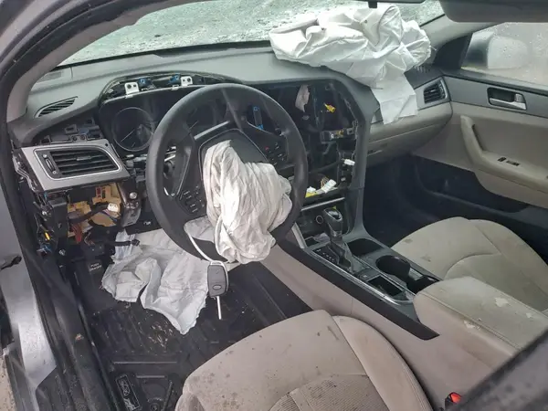 5NPE24AF6HH463530 2017 HYUNDAI SONATA - Image 8