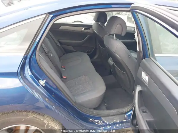 5NPE24AF6HH463866 2017 HYUNDAI SONATA - Image 8