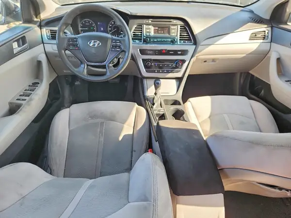5NPE24AF6HH469327 2017 HYUNDAI SONATA - Image 8