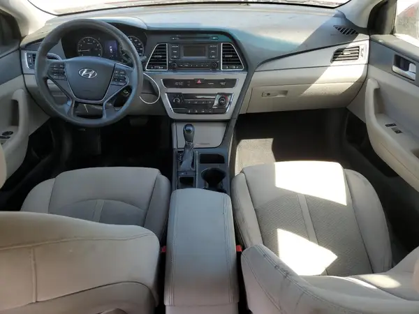5NPE24AF6HH472633 2017 HYUNDAI SONATA - Image 8