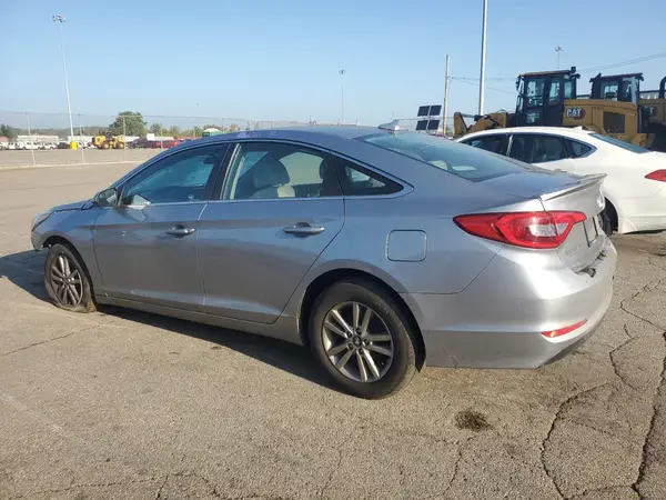 5NPE24AF6HH473037 2017 HYUNDAI SONATA - Image 2