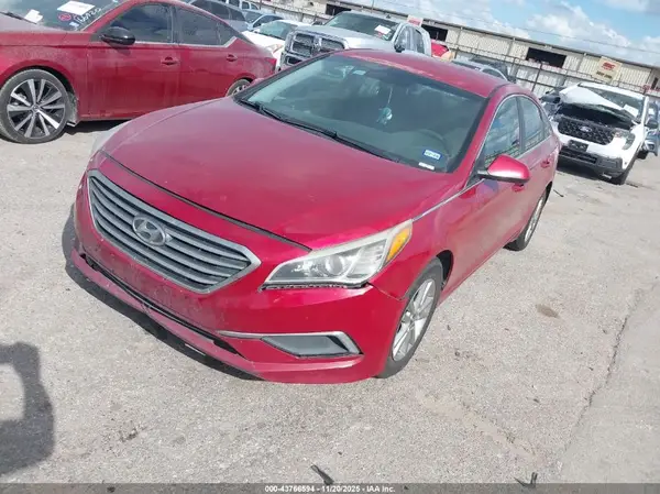 5NPE24AF6HH473829 2017 HYUNDAI SONATA - Image 2