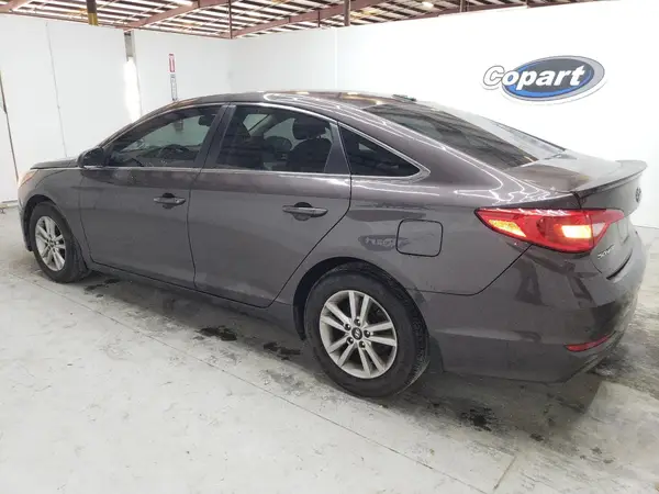 5NPE24AF6HH476679 2017 HYUNDAI SONATA - Image 2