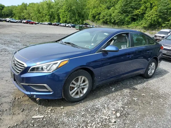 5NPE24AF6HH481087 2017 HYUNDAI SONATA - Image 1