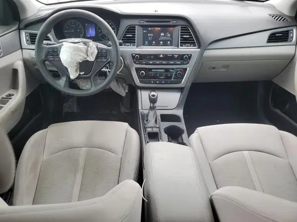 5NPE24AF6HH484622 2017 HYUNDAI SONATA - Image 8
