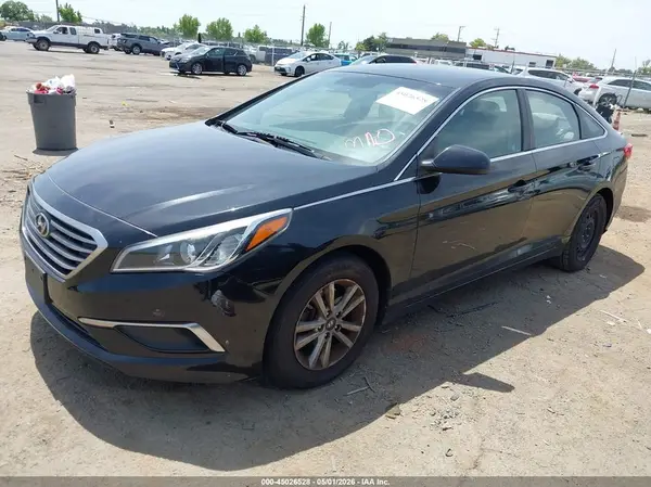 5NPE24AF6HH485916 2017 HYUNDAI SONATA - Image 2
