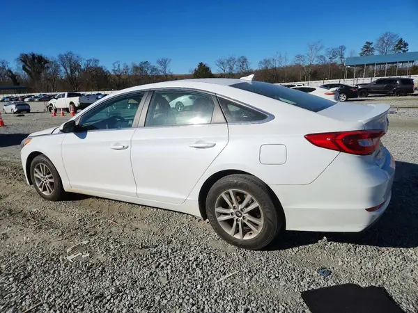 5NPE24AF6HH486175 2017 HYUNDAI SONATA - Image 2