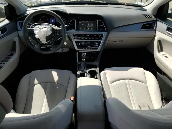 5NPE24AF6HH486371 2017 HYUNDAI SONATA - Image 8
