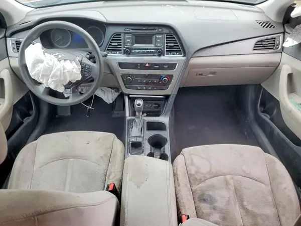 5NPE24AF6HH490145 2017 HYUNDAI SONATA - Image 8