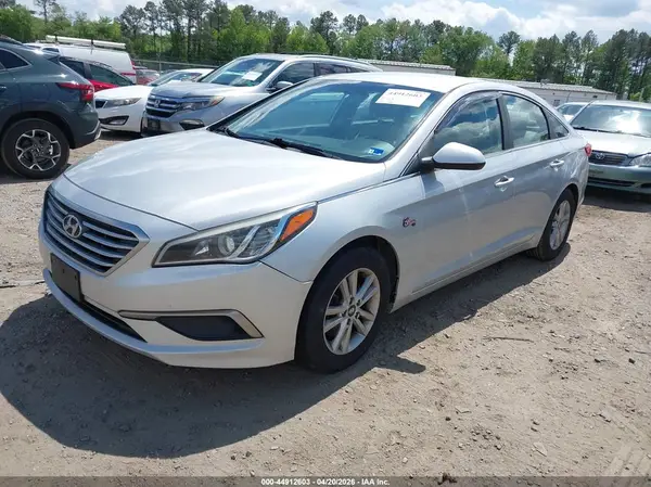 5NPE24AF6HH494664 2017 HYUNDAI SONATA - Image 2