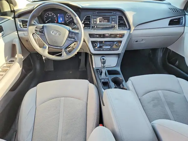 5NPE24AF6HH498004 2017 HYUNDAI SONATA - Image 8