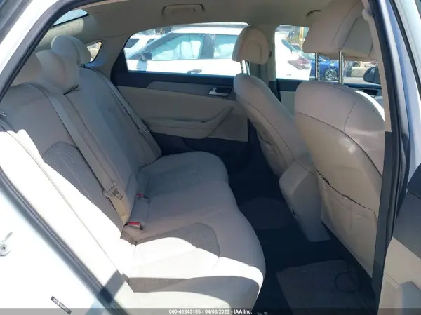 5NPE24AF6HH499881 2017 HYUNDAI SONATA - Image 8