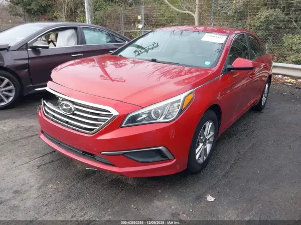5NPE24AF6HH500222 2017 HYUNDAI SONATA - Image 2
