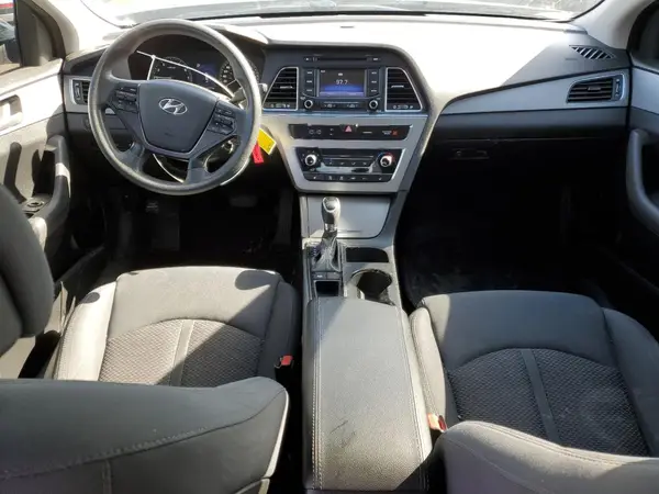 5NPE24AF6HH501175 2017 HYUNDAI SONATA - Image 8