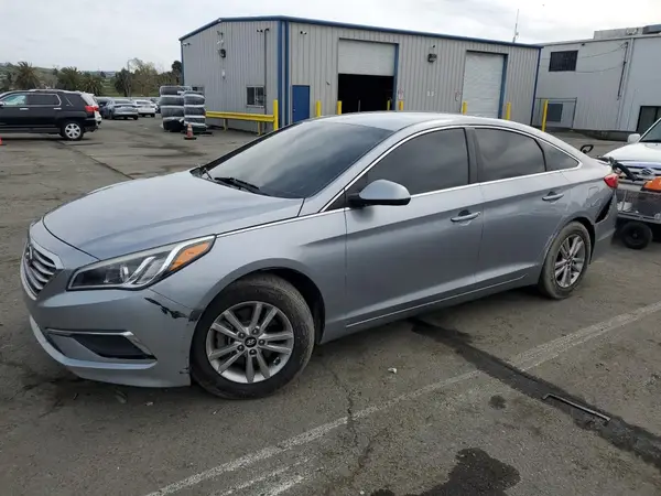 5NPE24AF6HH504836 2017 HYUNDAI SONATA - Image 1