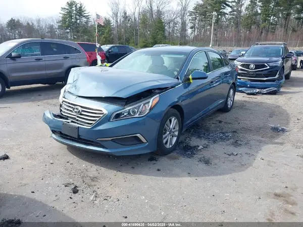 5NPE24AF6HH505808 2017 HYUNDAI SONATA - Image 2