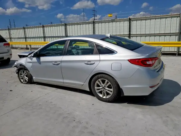 5NPE24AF6HH505968 2017 HYUNDAI SONATA - Image 2