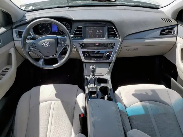 5NPE24AF6HH505968 2017 HYUNDAI SONATA - Image 8