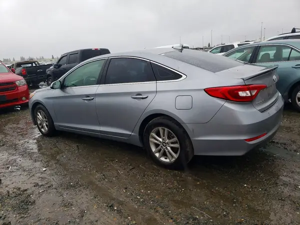 5NPE24AF6HH506103 2017 HYUNDAI SONATA - Image 2