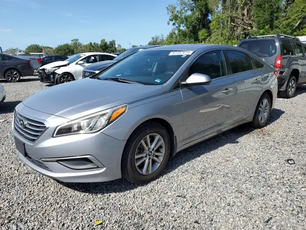 5NPE24AF6HH506294 2017 HYUNDAI SONATA - Image 1