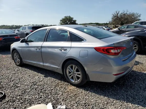 5NPE24AF6HH506294 2017 HYUNDAI SONATA - Image 2