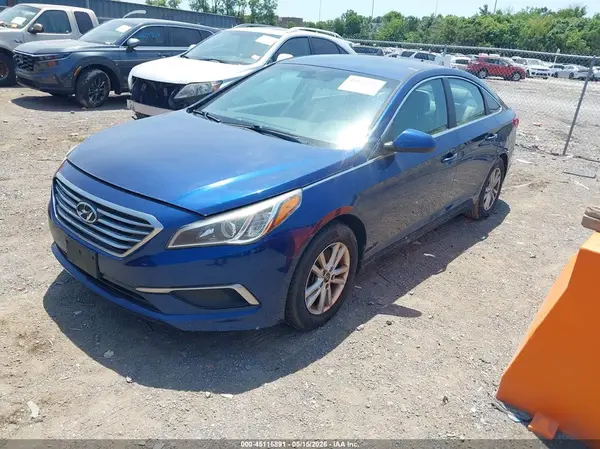 5NPE24AF6HH507493 2017 HYUNDAI SONATA - Image 2