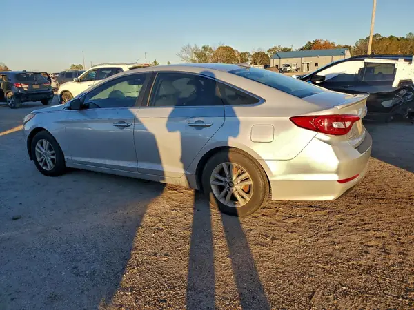 5NPE24AF6HH507901 2017 HYUNDAI SONATA - Image 2