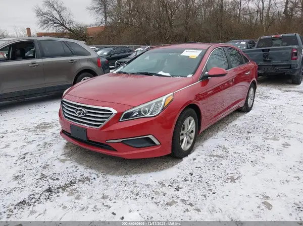 5NPE24AF6HH509468 2017 HYUNDAI SONATA - Image 2