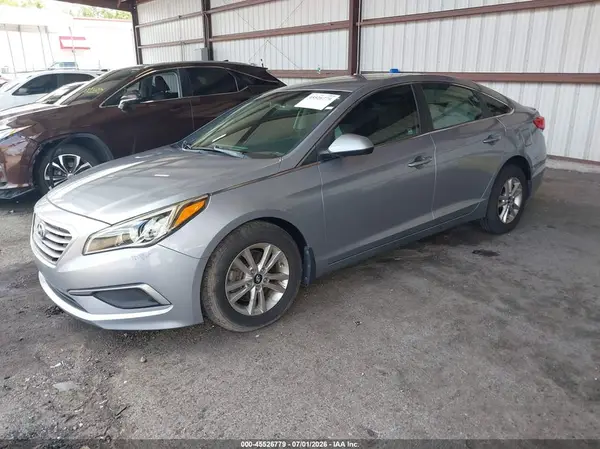 5NPE24AF6HH509650 2017 HYUNDAI SONATA - Image 2