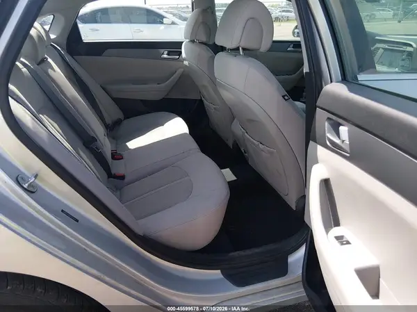 5NPE24AF6HH513102 2017 HYUNDAI SONATA - Image 8