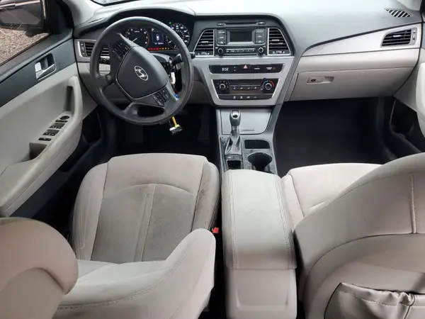 5NPE24AF6HH513536 2017 HYUNDAI SONATA - Image 8