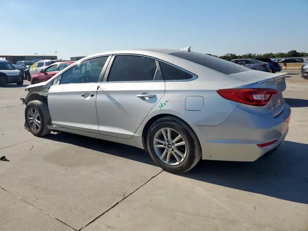 5NPE24AF6HH514766 2017 HYUNDAI SONATA - Image 2