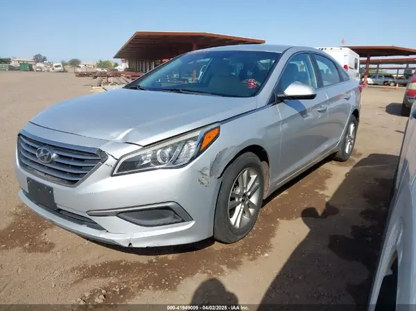 5NPE24AF6HH515416 2017 HYUNDAI SONATA - Image 2