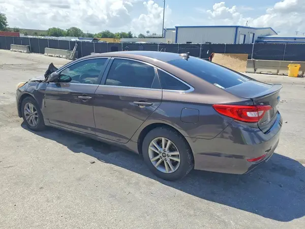 5NPE24AF6HH519563 2017 HYUNDAI SONATA - Image 2