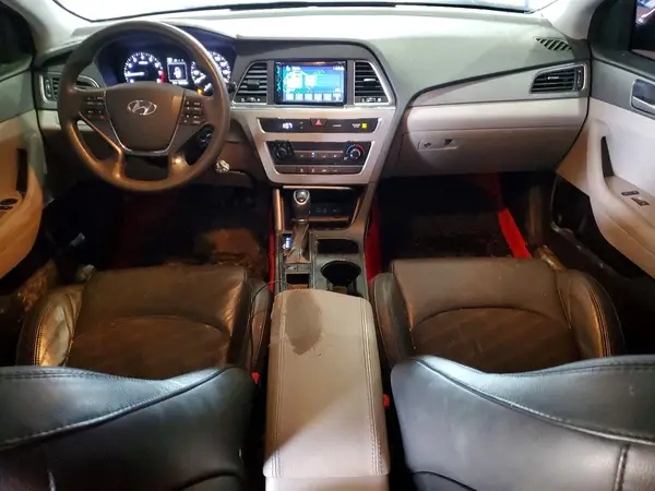 5NPE24AF6HH523256 2017 HYUNDAI SONATA - Image 8