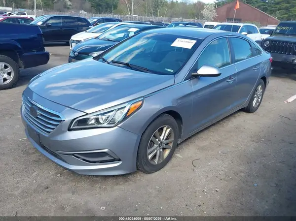 5NPE24AF6HH524424 2017 HYUNDAI SONATA - Image 2