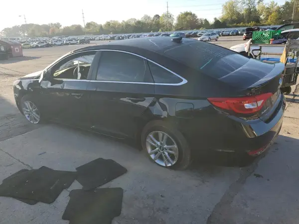 5NPE24AF6HH526481 2017 HYUNDAI SONATA - Image 2