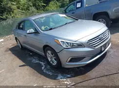 5NPE24AF6HH529946 2017 HYUNDAI SONATA
