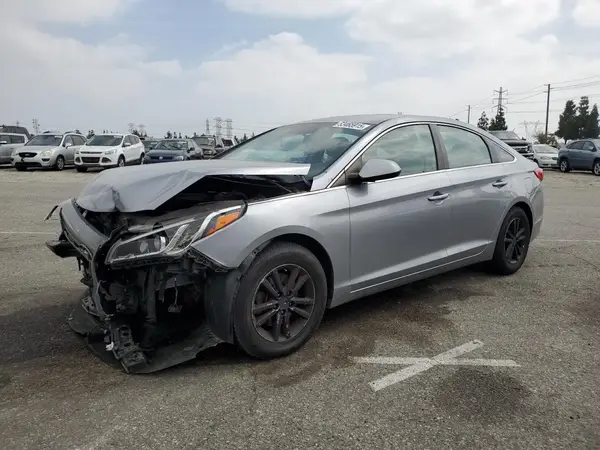 5NPE24AF6HH532572 2017 HYUNDAI SONATA - Image 1
