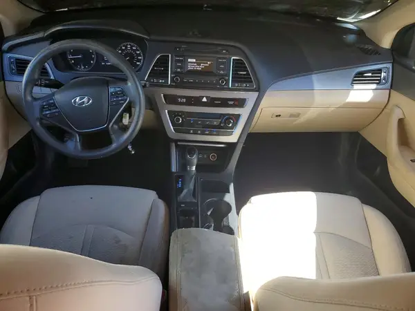 5NPE24AF6HH535696 2017 HYUNDAI SONATA - Image 8