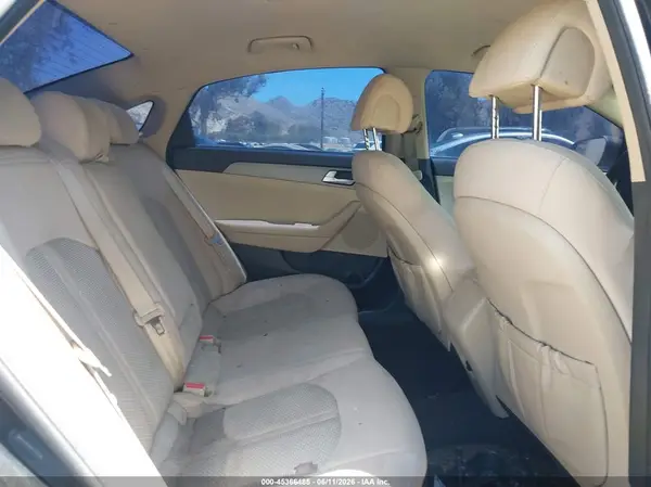 5NPE24AF6HH537304 2017 HYUNDAI SONATA - Image 8