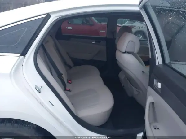 5NPE24AF6HH537688 2017 HYUNDAI SONATA - Image 8