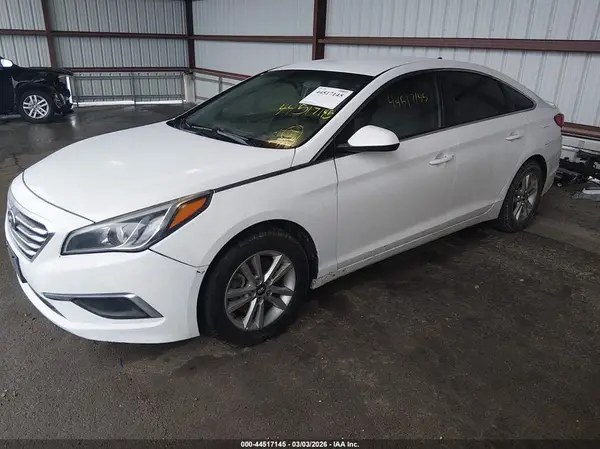 5NPE24AF6HH539392 2017 HYUNDAI SONATA - Image 2