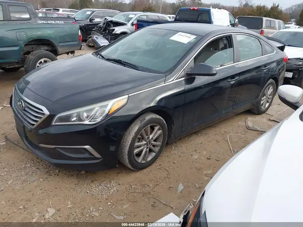 5NPE24AF6HH541238 2017 HYUNDAI SONATA - Image 2